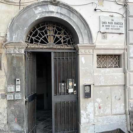 La Casa Della Nonna - Quartierispagnoli Neapel Exterior foto